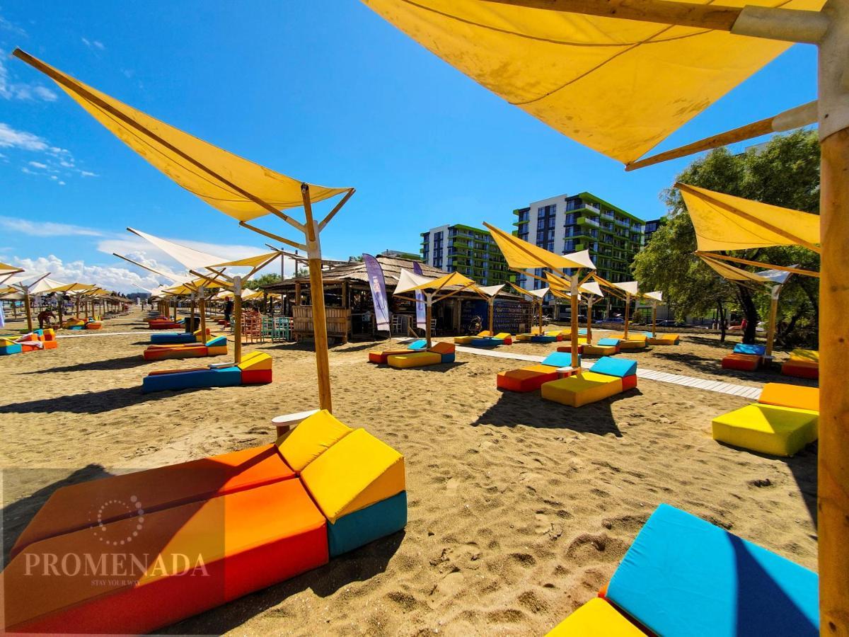Sunfest Aparthotel Pool & Spa Mamaia Nord Navodari Dış mekan fotoğraf