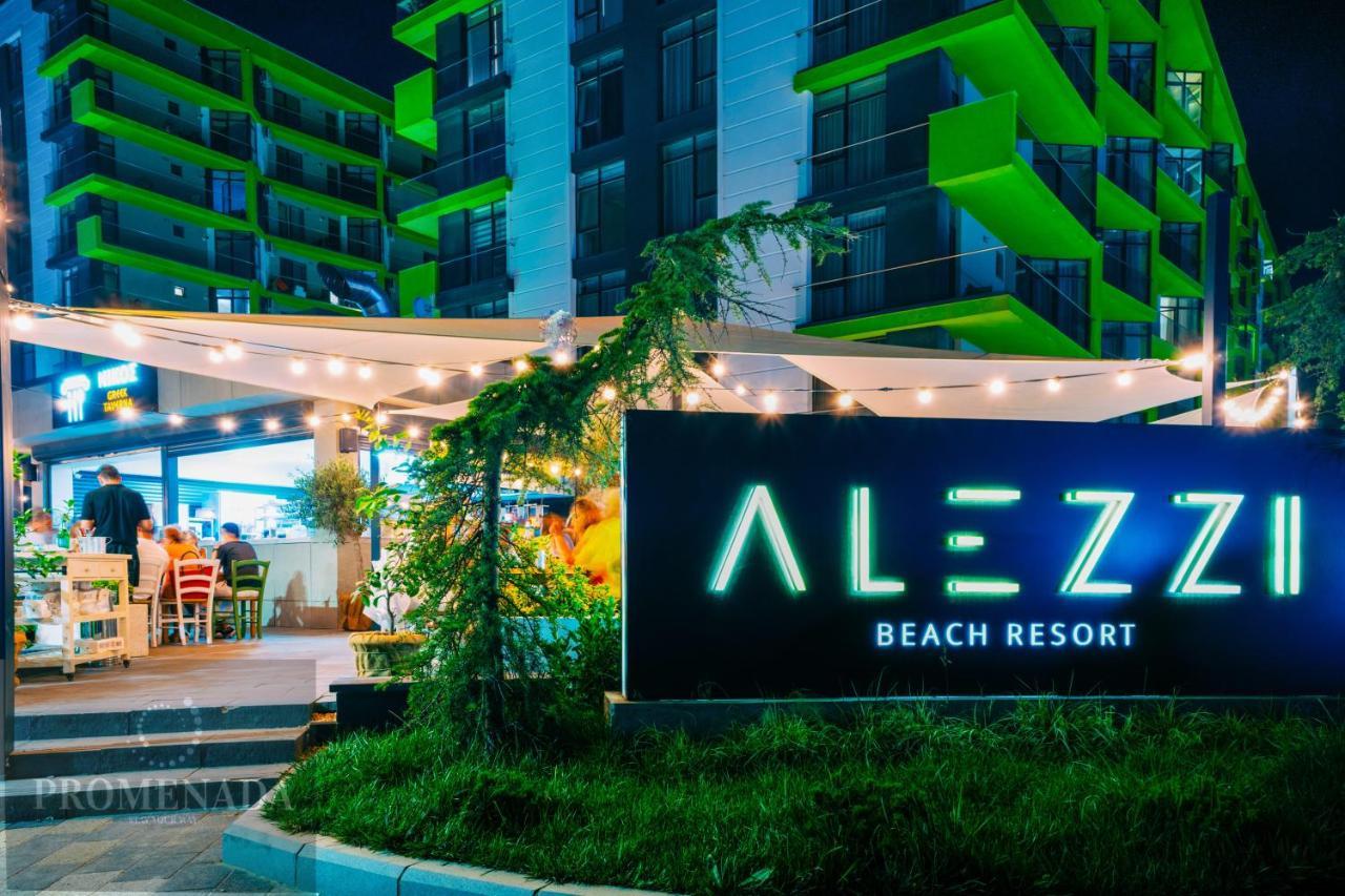 Sunfest Aparthotel Pool & Spa Mamaia Nord Navodari Dış mekan fotoğraf