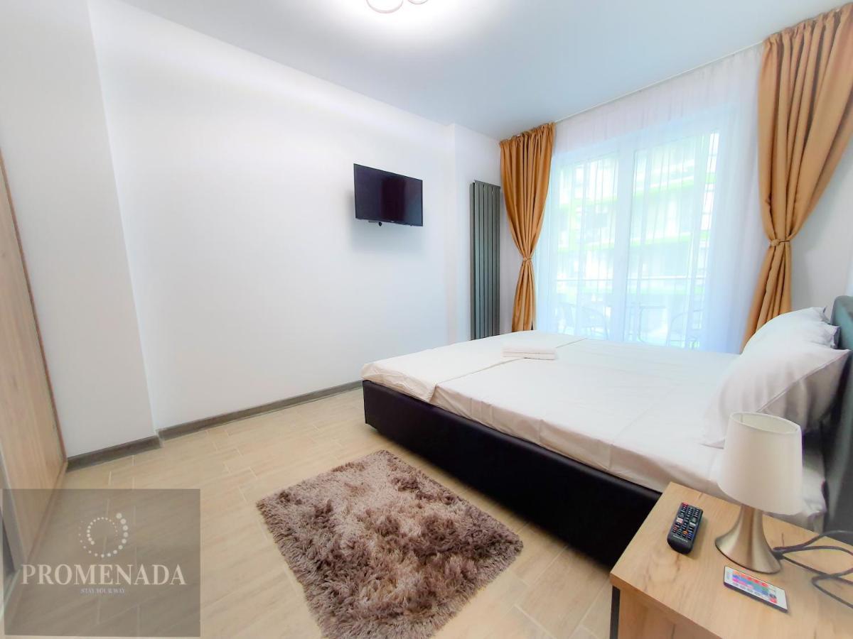 Sunfest Aparthotel Pool & Spa Mamaia Nord Navodari Dış mekan fotoğraf