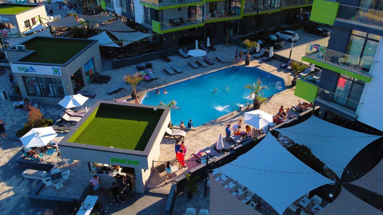 Sunfest Aparthotel Pool & Spa Mamaia Nord Navodari Dış mekan fotoğraf